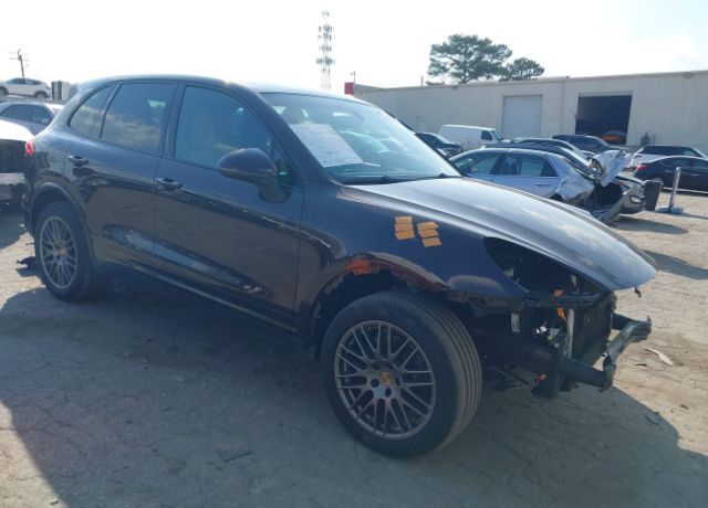 2018 PORSCHE Cayenne