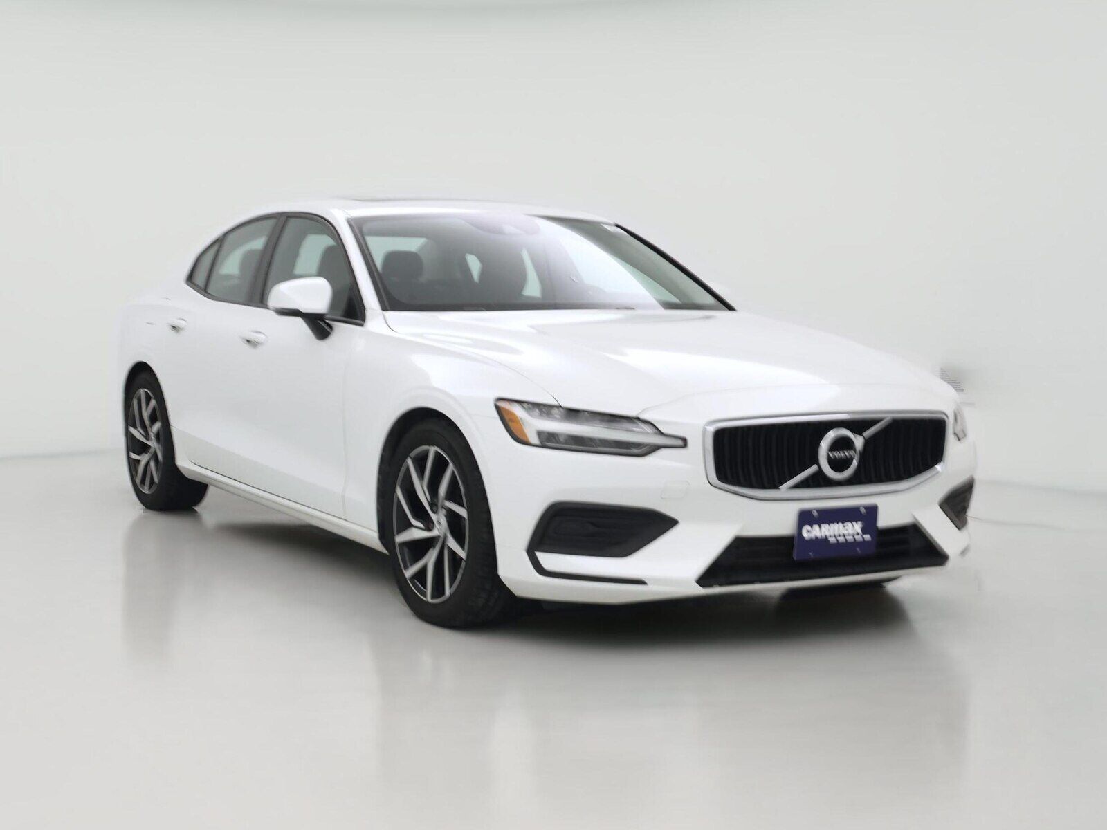 2019 VOLVO S60