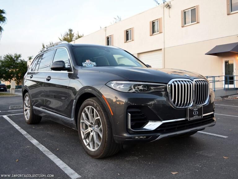 2020 BMW X7
