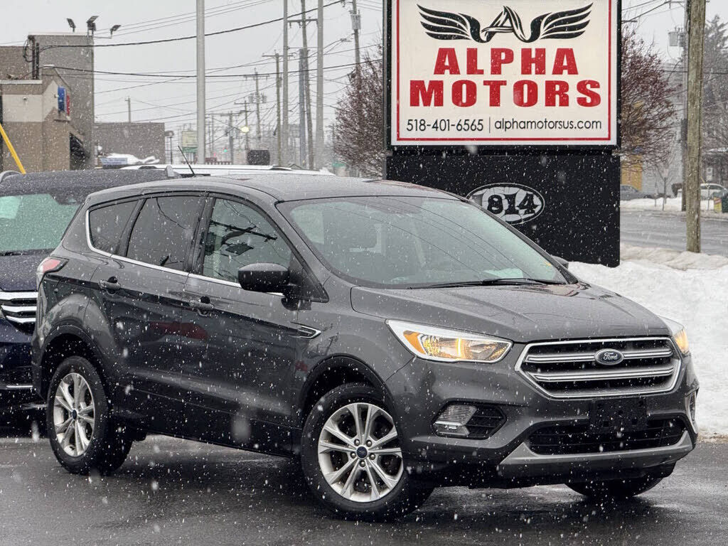 2017 FORD Escape