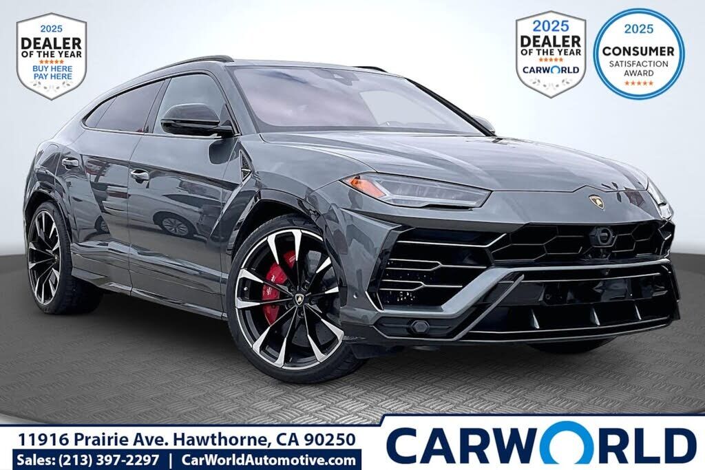 2019 LAMBORGHINI URUS