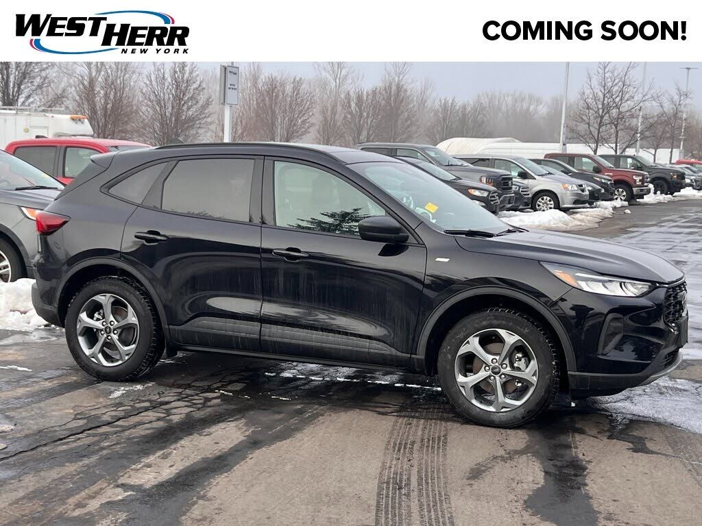 2025 FORD Escape
