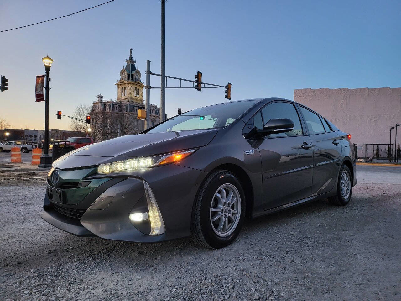 2018 TOYOTA Prius