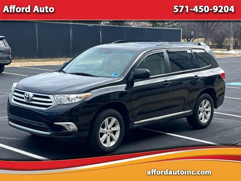 2013 TOYOTA Highlander