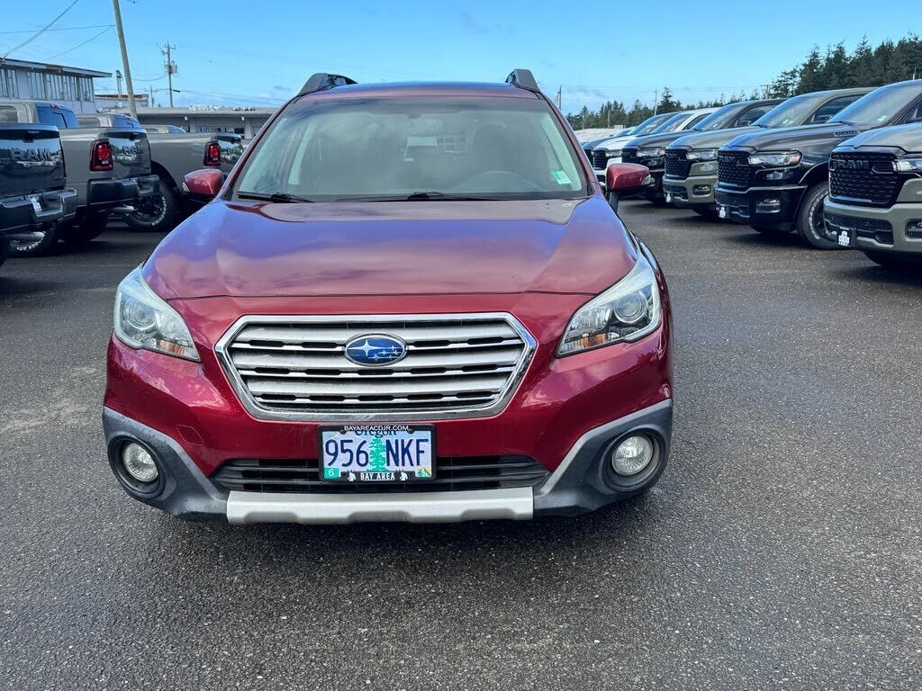 2016 SUBARU Outback