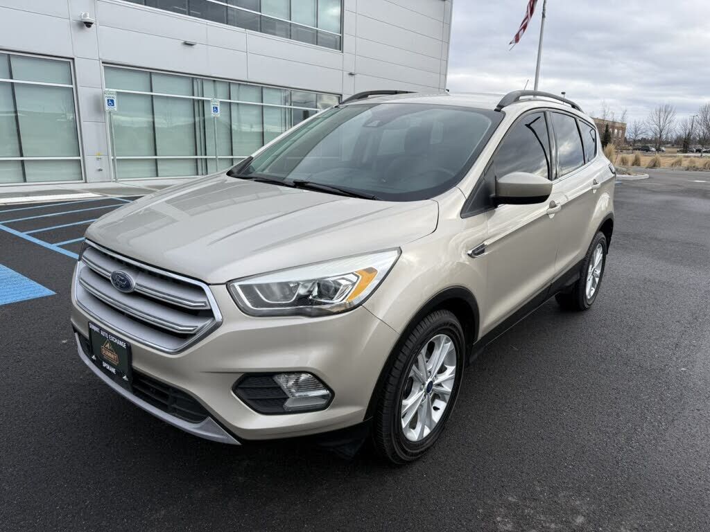 2018 FORD Escape