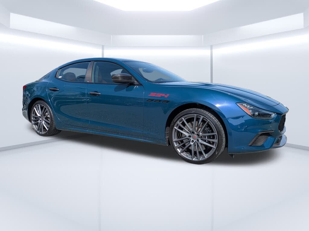 2024 MASERATI Ghibli