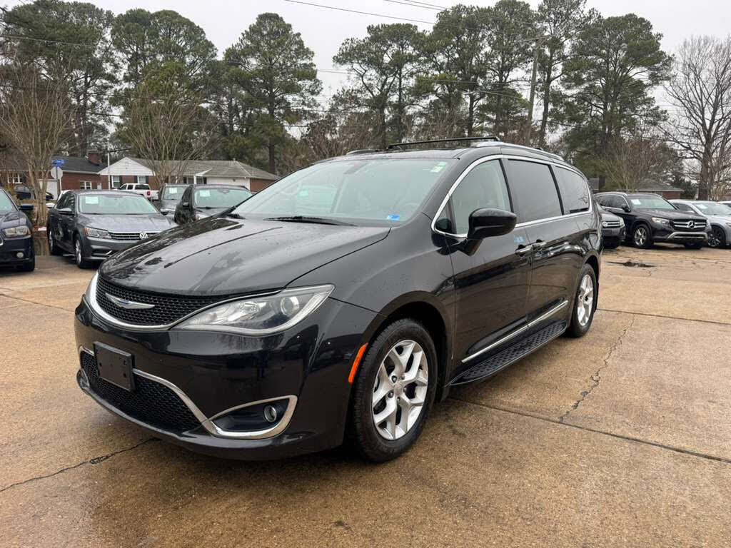 2018 CHRYSLER Pacifica