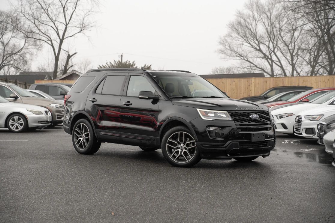 2019 FORD Explorer