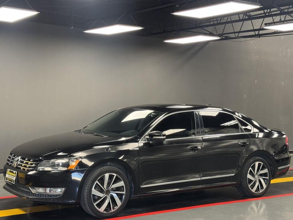 2015 VOLKSWAGEN Passat