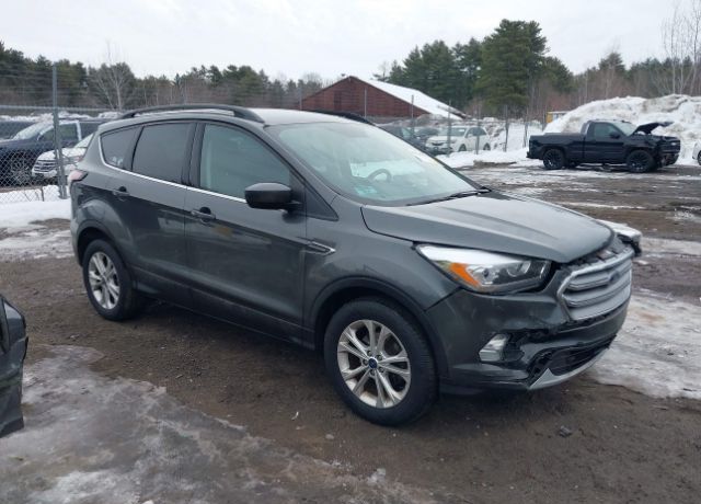 2017 FORD Escape