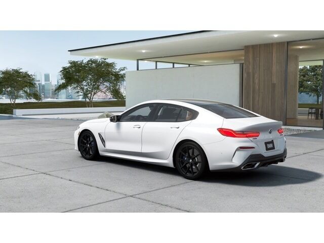 2026 BMW M8
