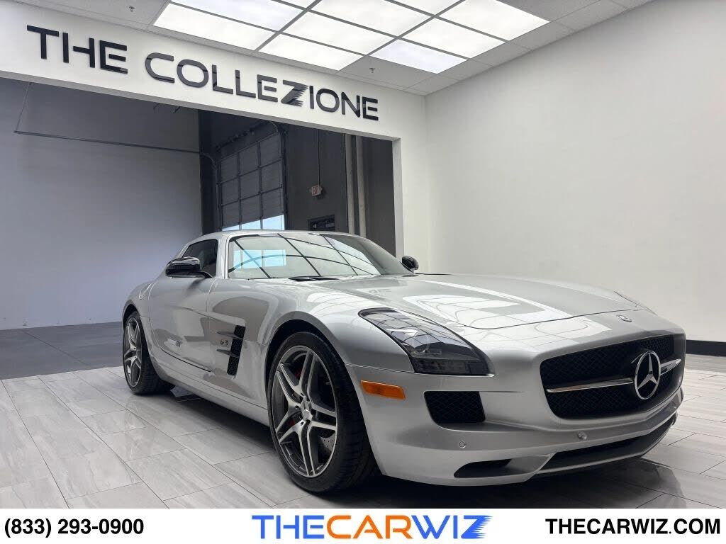 2013 MERCEDES-BENZ SLS-Class