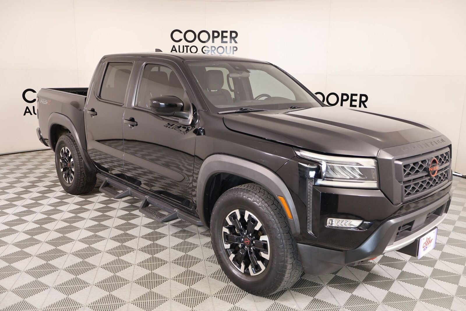 2022 NISSAN Frontier