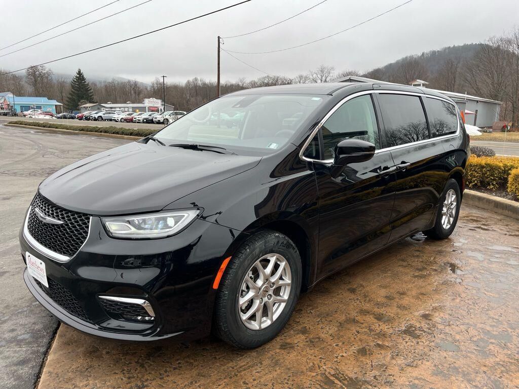 2024 CHRYSLER Pacifica