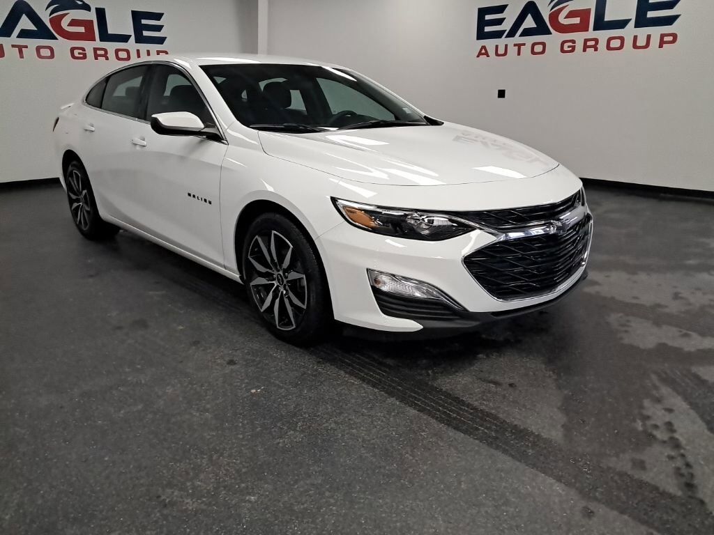 2025 CHEVROLET Malibu