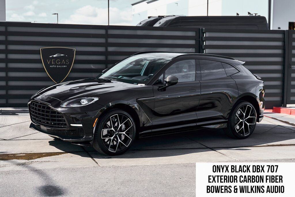 2025 ASTON MARTIN DBX