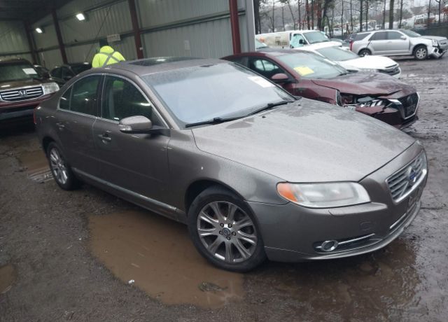 2011 VOLVO S80