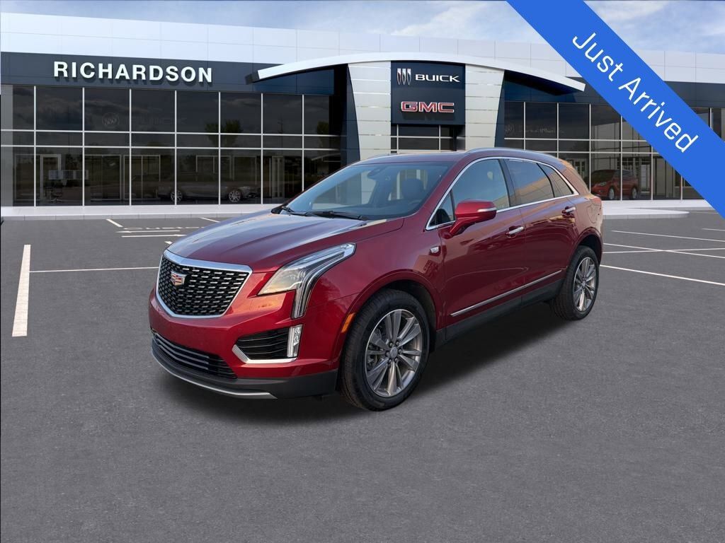 2025 CADILLAC XT5