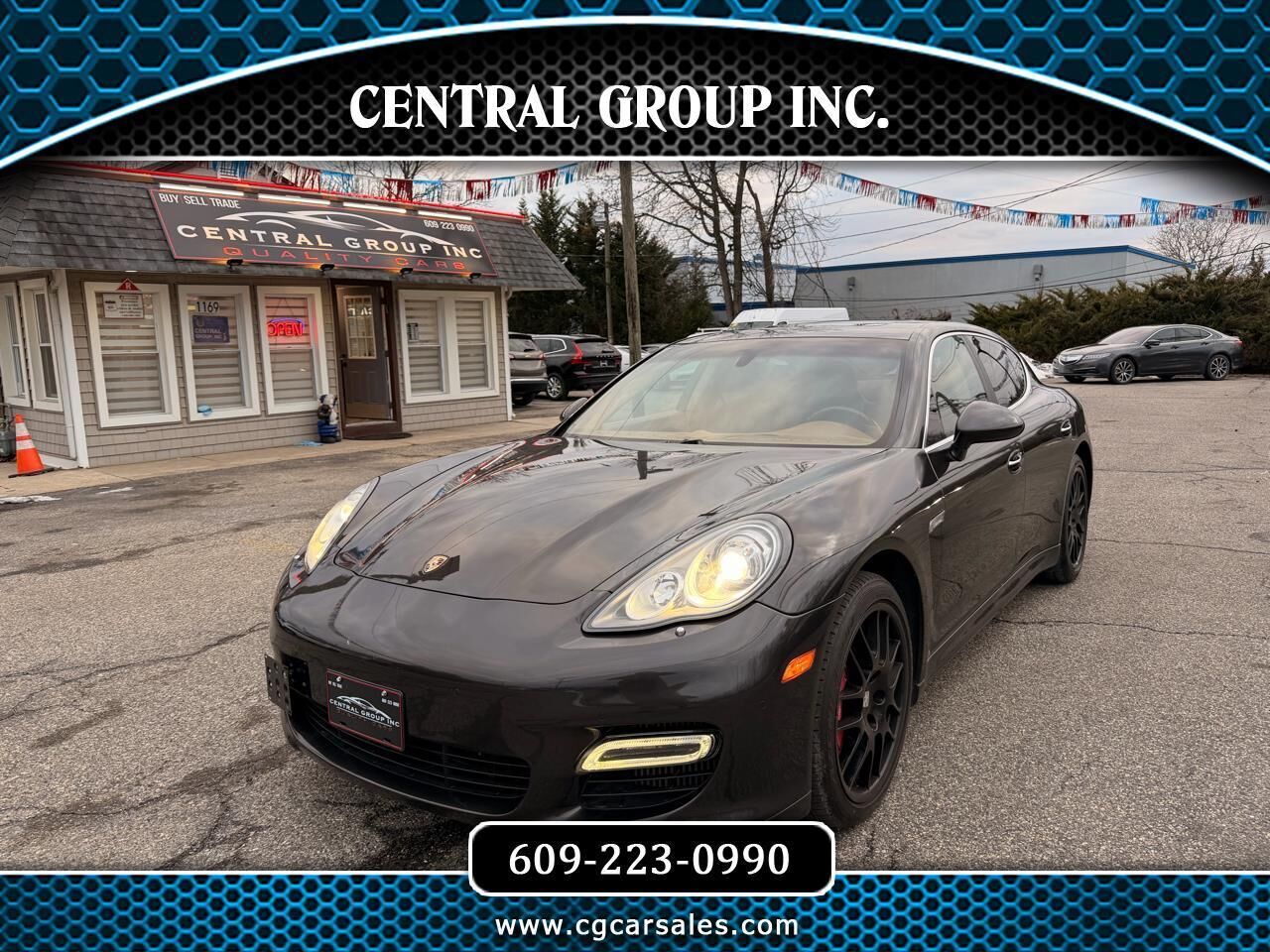 2010 PORSCHE Panamera
