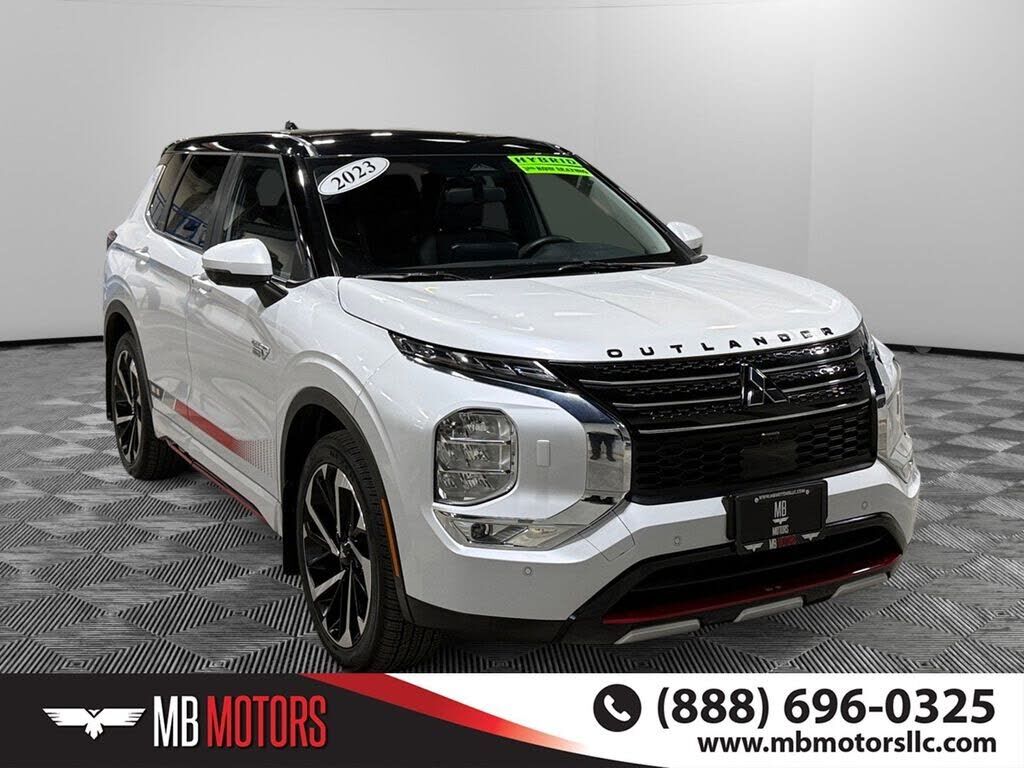 2023 MITSUBISHI Outlander