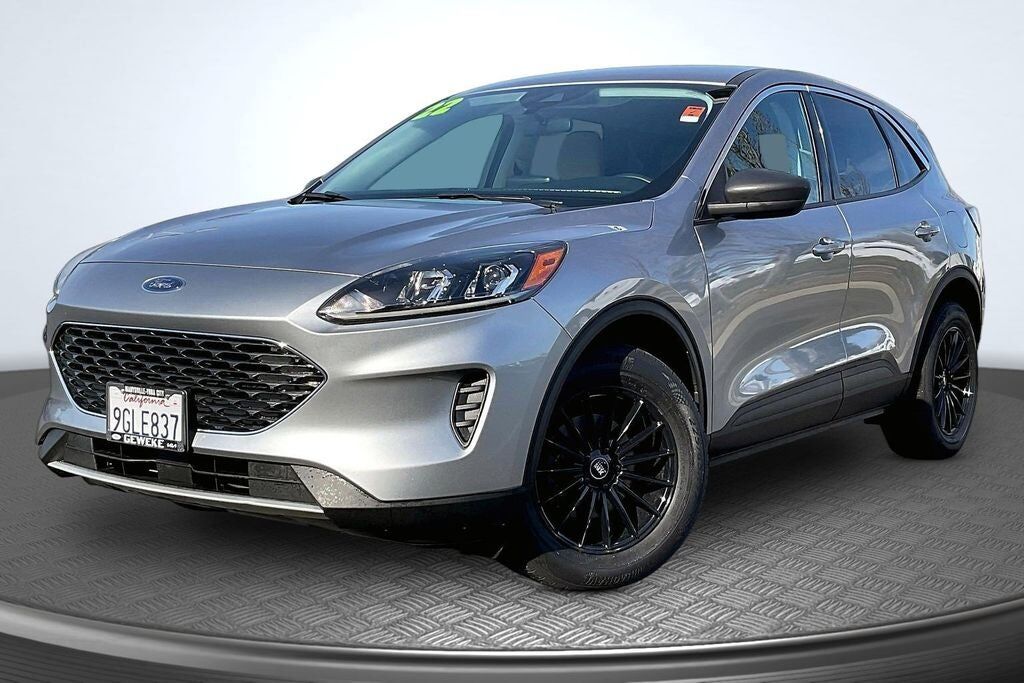 2022 FORD Escape