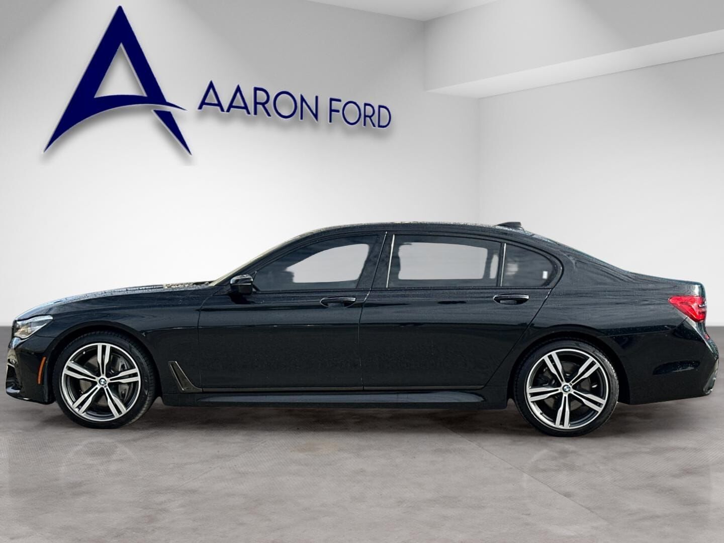 2019 BMW 750i