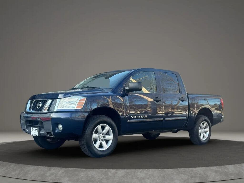 2012 NISSAN Titan