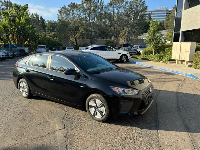2017 HYUNDAI Ioniq