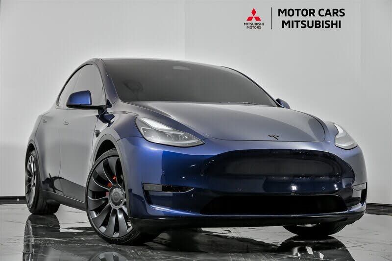 2022 TESLA Model Y