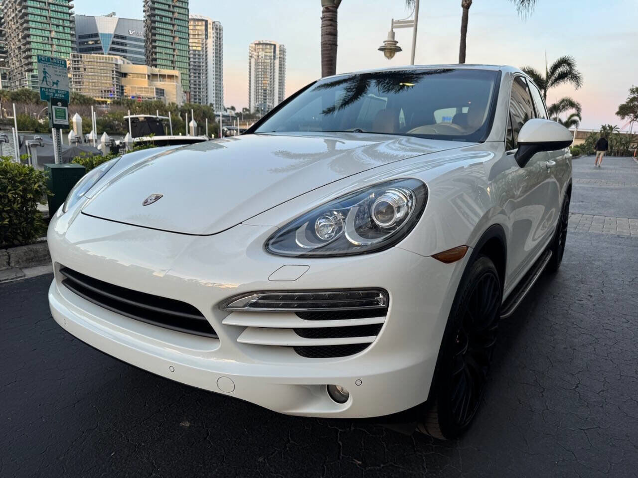 2013 PORSCHE Cayenne