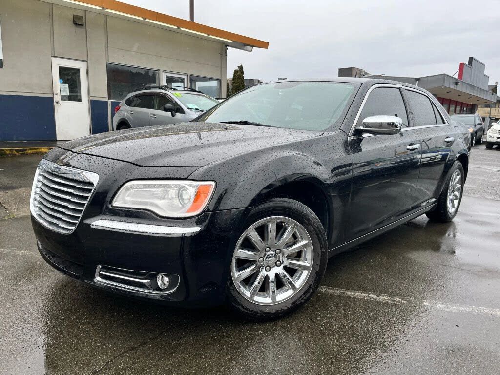 2011 CHRYSLER 300