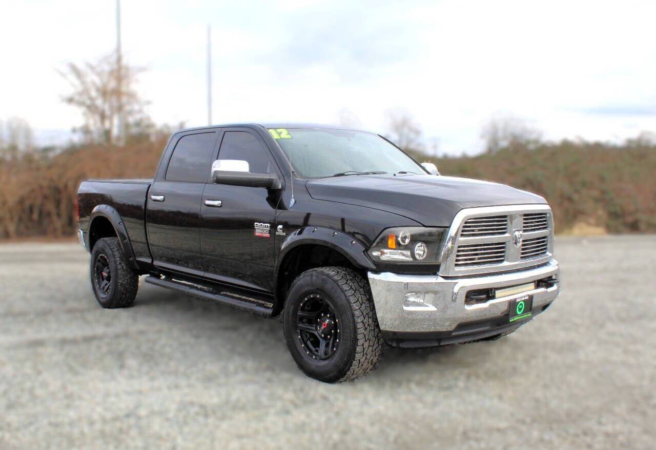 2012 DODGE Ram