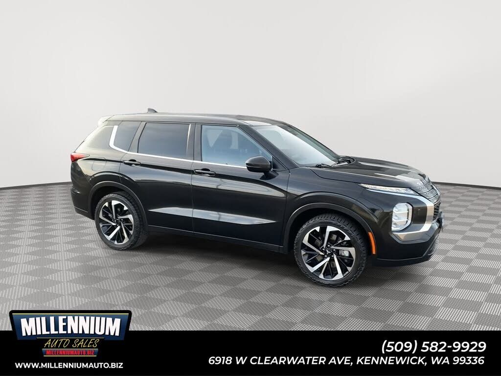 2022 MITSUBISHI Outlander
