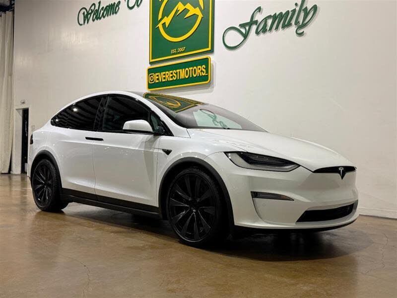 2023 TESLA Model X