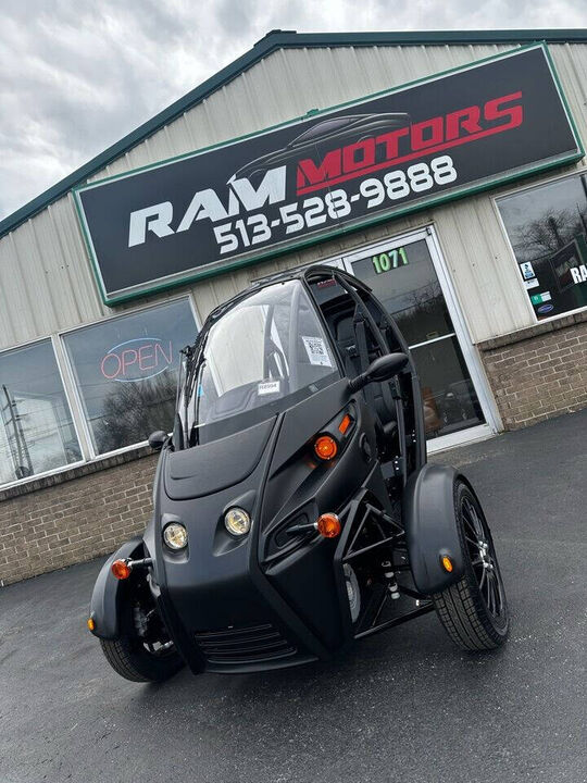 2023 ARCIMOTO Reverse Trike