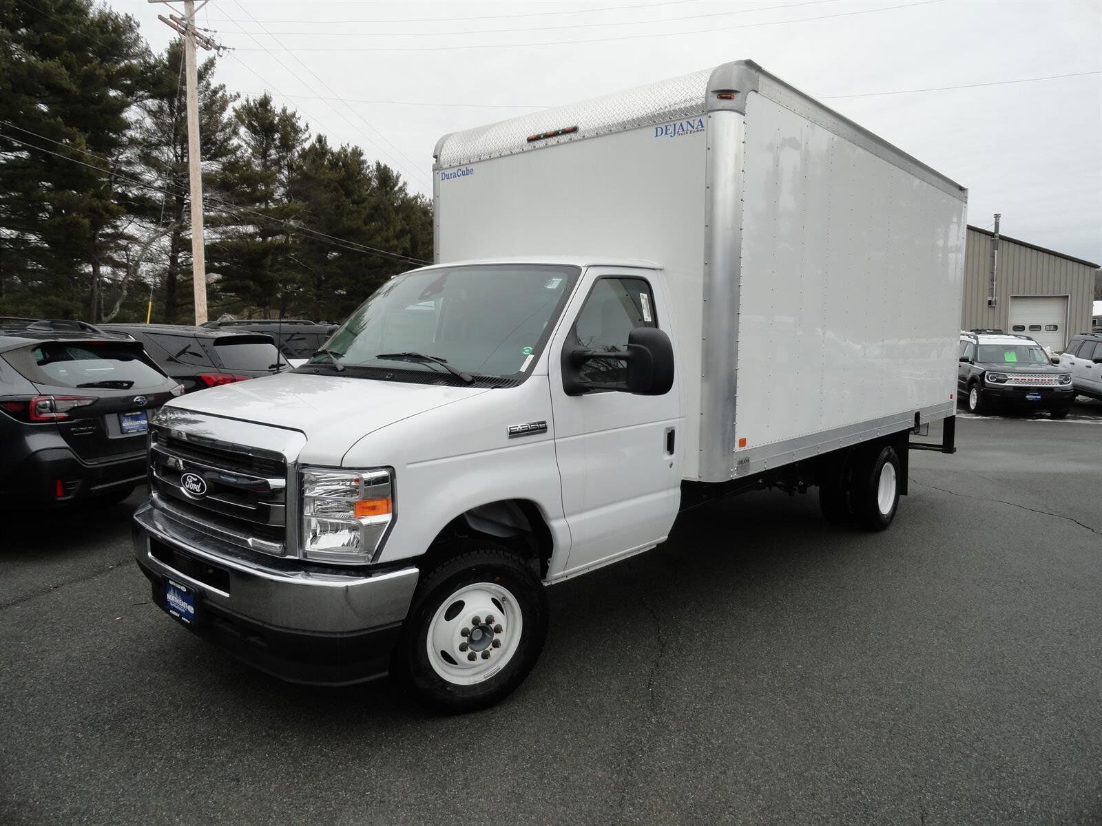 2026 FORD E-350