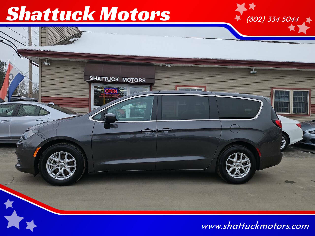 2023 CHRYSLER Voyager