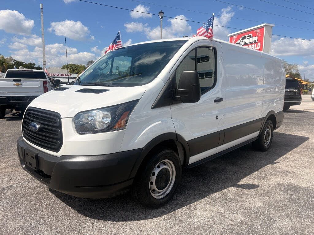 2019 FORD Transit