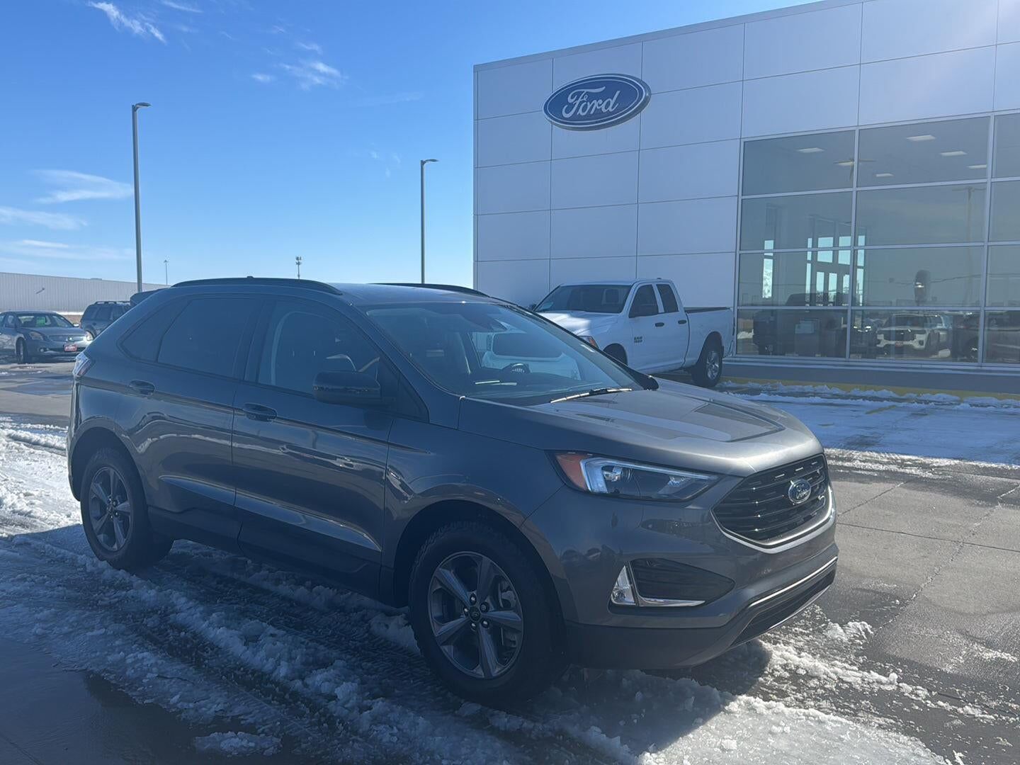 2023 FORD Edge