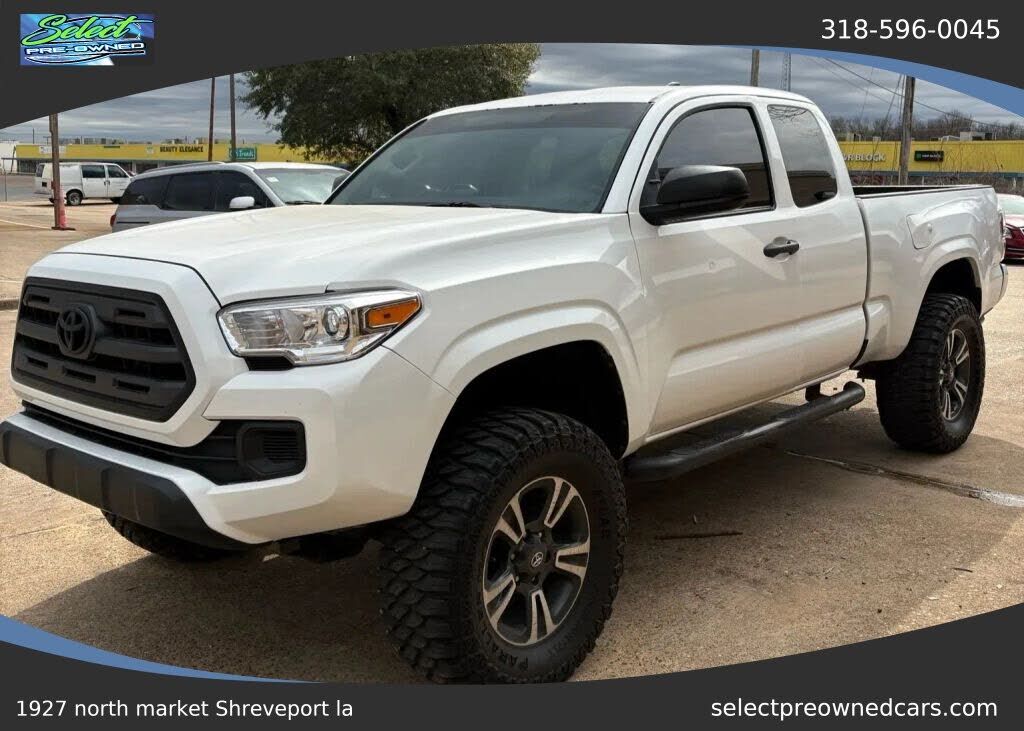 2017 TOYOTA Tacoma