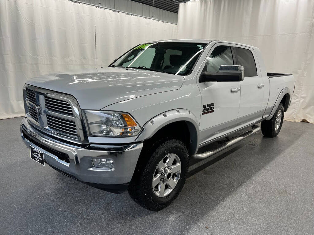 2012 DODGE Ram