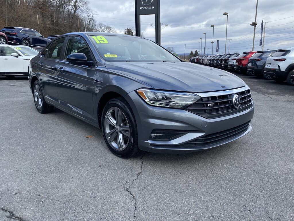 2019 VOLKSWAGEN Jetta