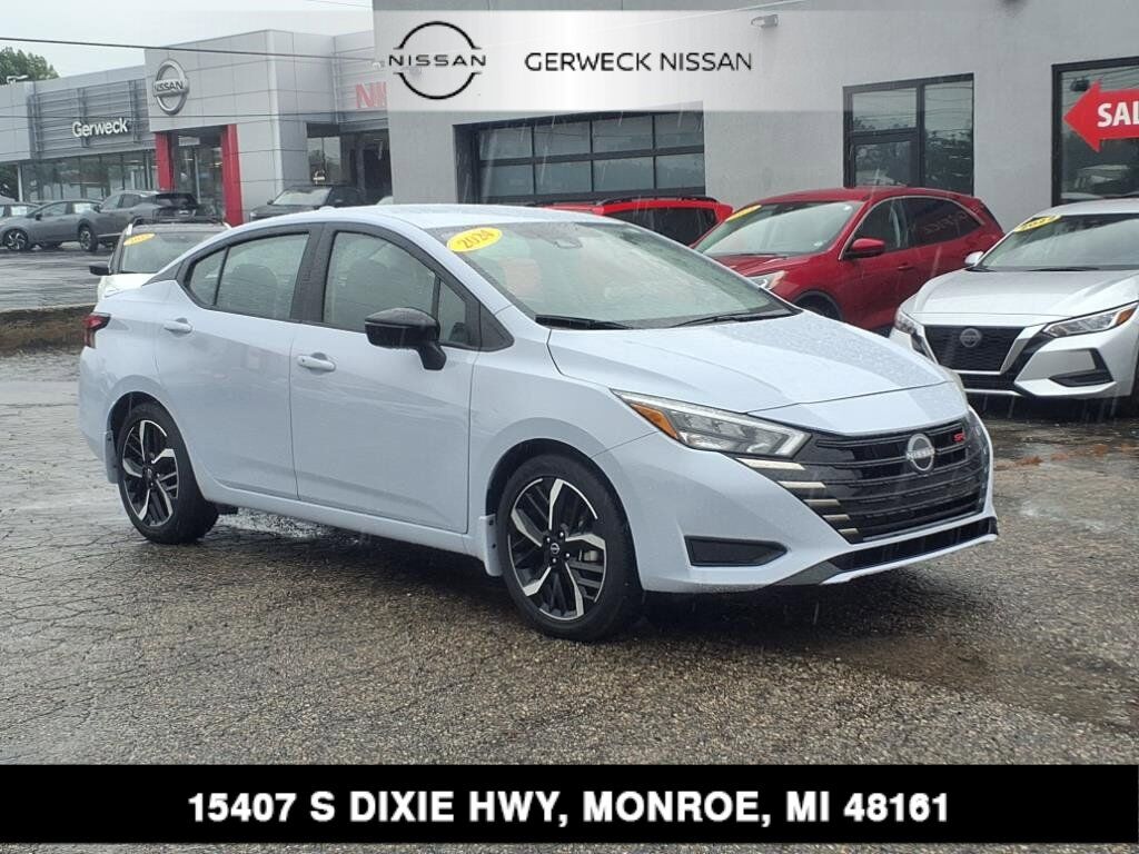 2024 NISSAN Versa