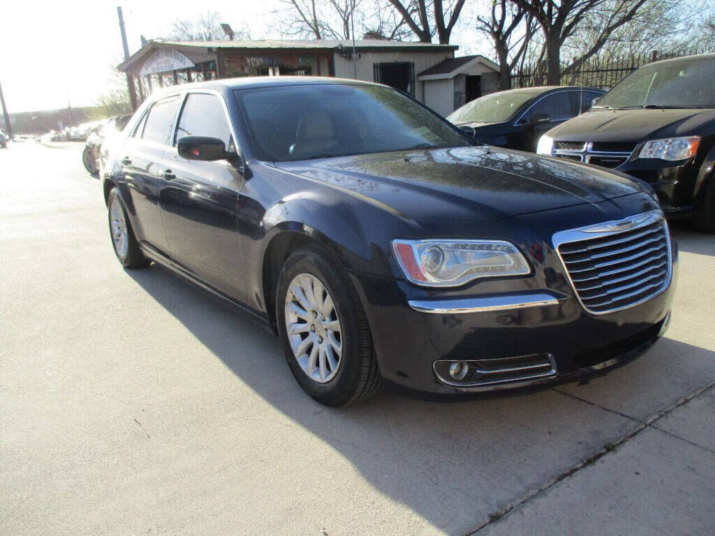 2014 CHRYSLER 300
