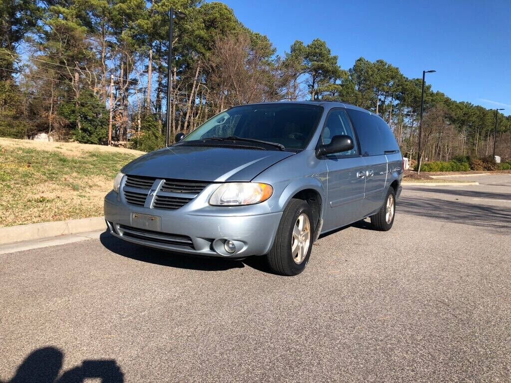 2005 DODGE Caravan