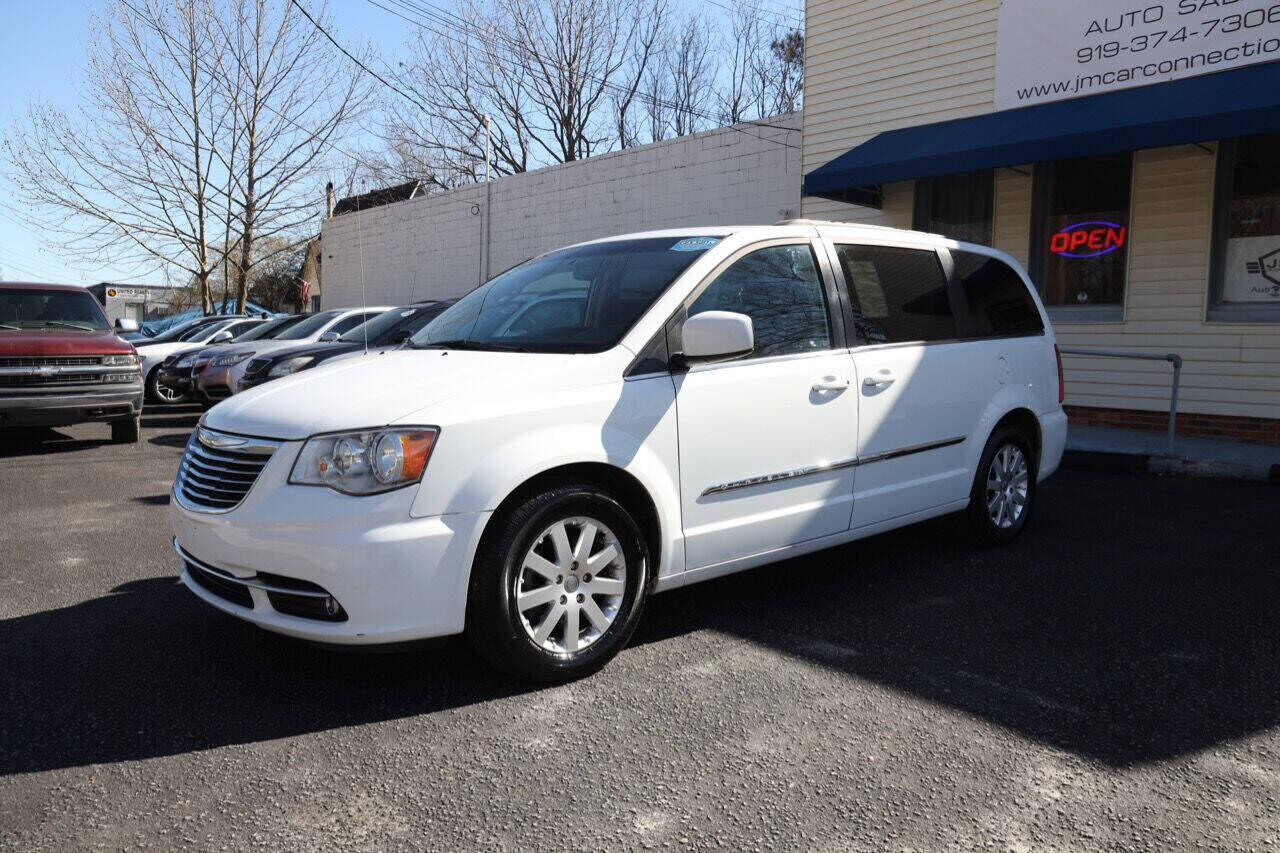 2016 CHRYSLER Town and Country