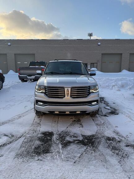 2016 LINCOLN Navigator