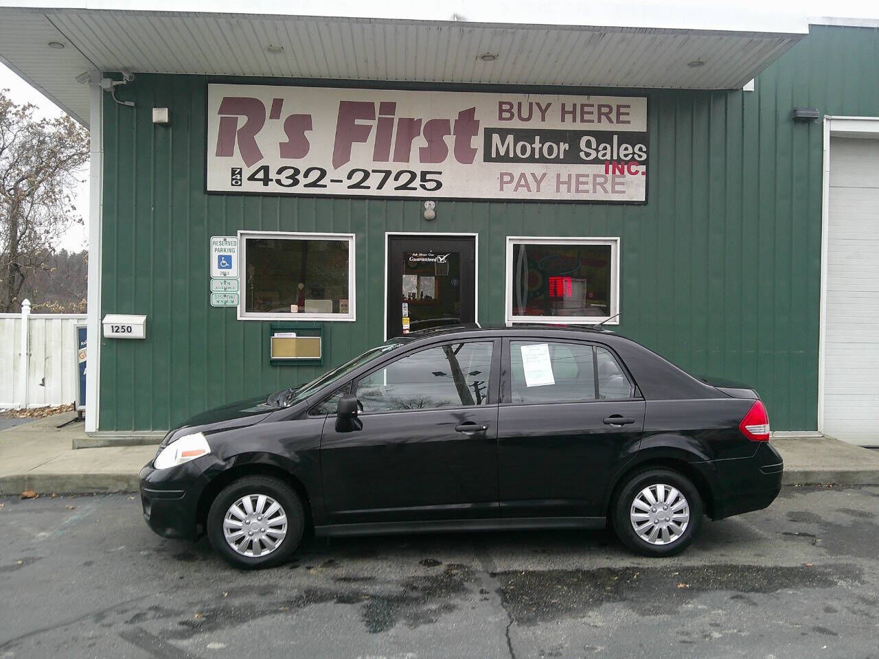 Nissan Versa