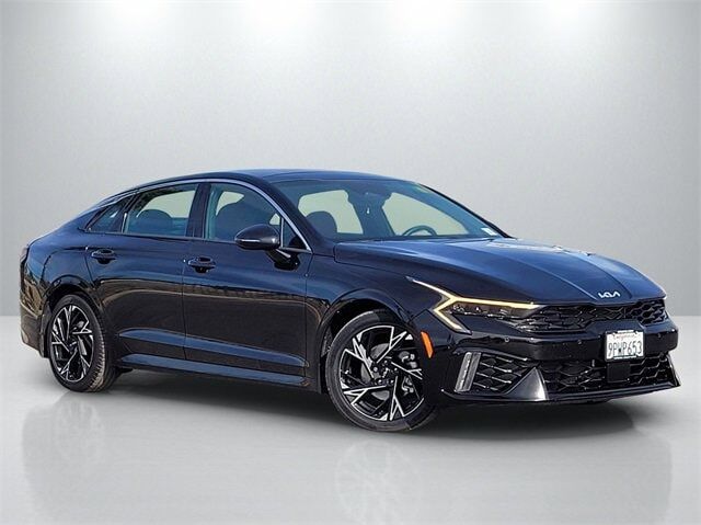 2025 KIA K5